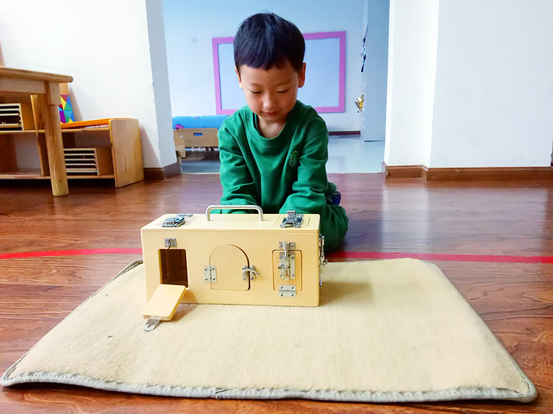 四川省都江堰跨世紀(jì)幼兒園：孩子漸漸成長(zhǎng)的適應(yīng)力
