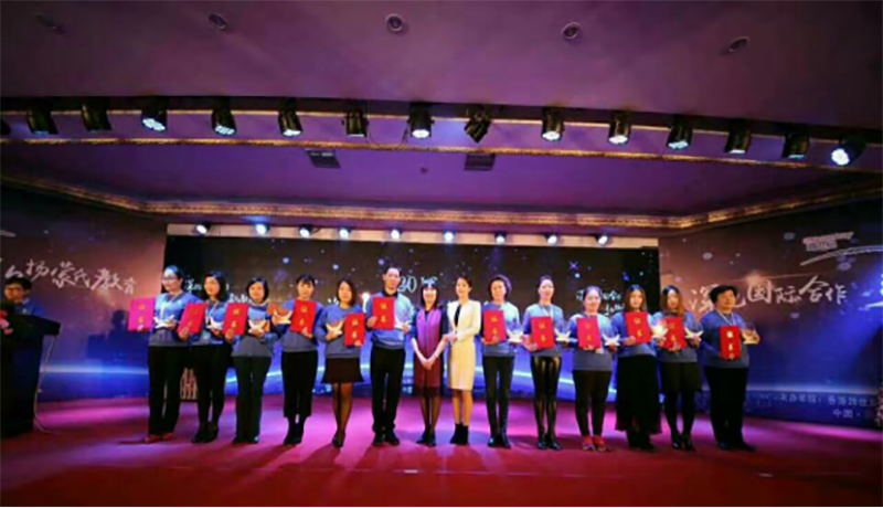 河南省南陽(yáng)淅川縣隆興蒙氏幼稚園：躬耕根系教育工程，再鑄百?gòu)?qiáng)園之夢(mèng)