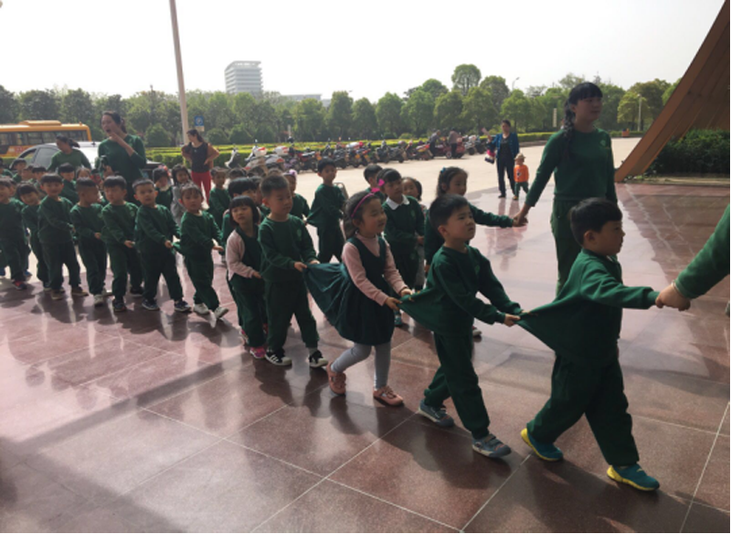 河南省魯山跨世紀幼兒園:我們的集體勇敢之行