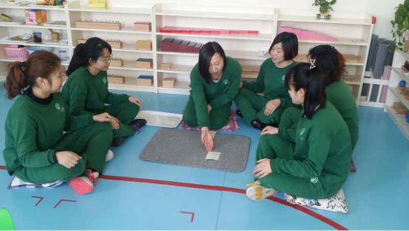 河北省三河跨世紀東方金子塔幼兒園：教具PK開始啦!