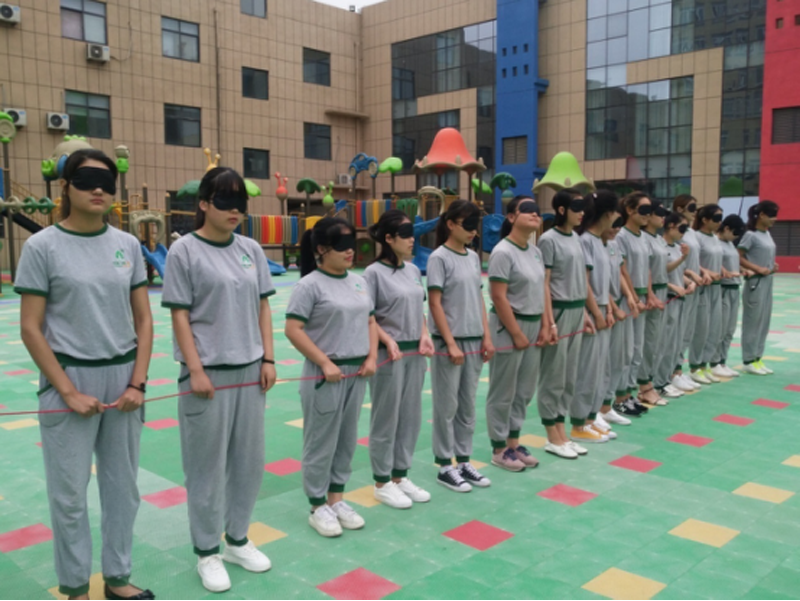 河南省汝州跨世紀(jì)海天幼兒園：清涼夏季，歡樂總動(dòng)員
