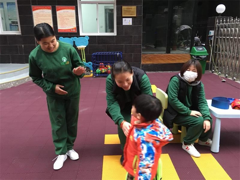 湖北省武穴跨世紀(jì)商園天池幼兒園：幼兒園管理“一心”是硬道理