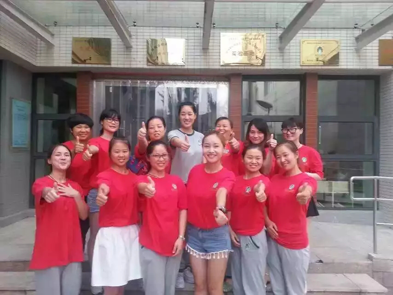 黃梅縣譽天下幼兒園：強化幼兒園教師團隊建設(shè)，促進教師整體提升！