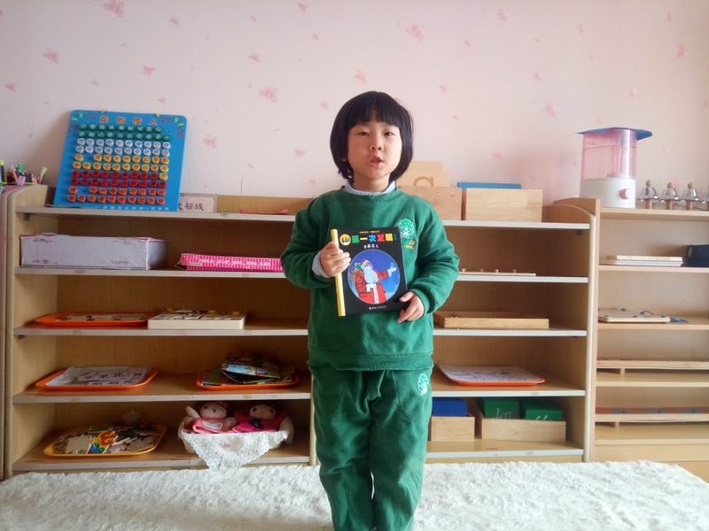 圣誕節(jié)前，蒙特梭利幼兒園的老師要準(zhǔn)備哪些課程?