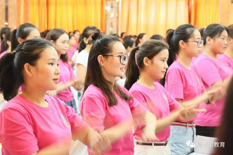 理論結(jié)束，實操開始!美幼教人暑期在鄭州!