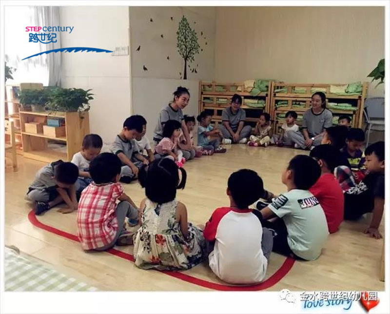 跨世紀(jì)總部專家走進(jìn)鄭州跨世紀(jì)(陽(yáng)光新城)幼兒園：授人以魚(yú)，不如授人以漁