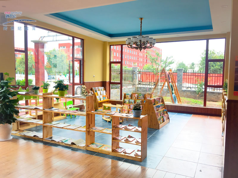 云南省楚雄市南華蒙特梭利幼稚園：強(qiáng)強(qiáng)攜手，打造高品質(zhì)幼兒園