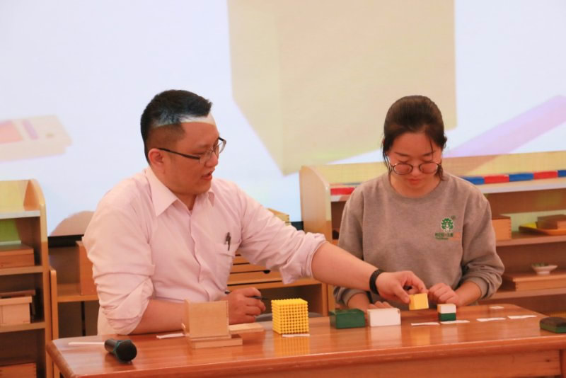 立足教育，面向未來(lái)，香港跨世紀(jì)清明教研樂(lè)不停