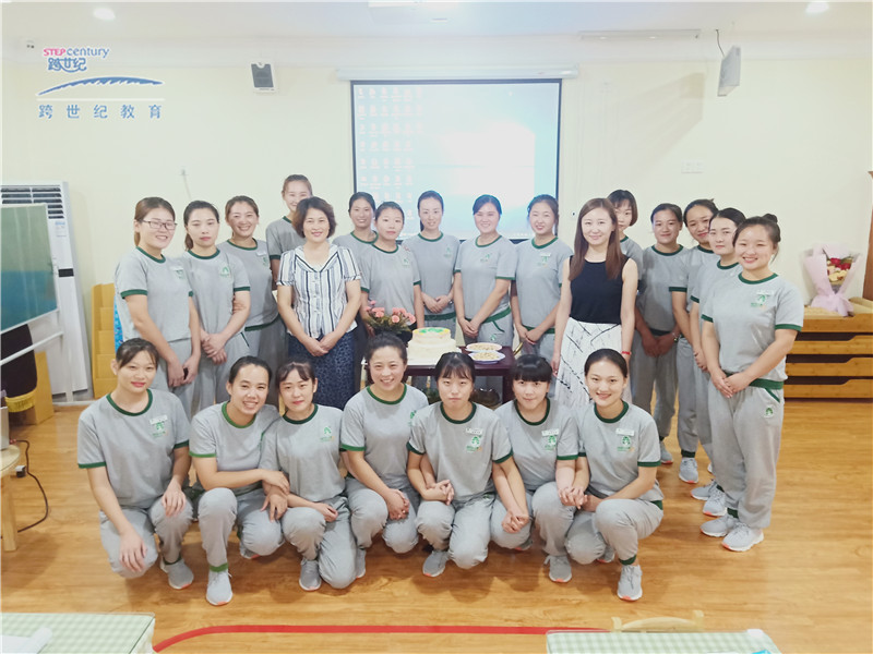 山東平邑跨世紀弗洛姆幼兒園：開園才兩年，憑什么在當?shù)丶矣鲬魰裕?/></a></dt>
      <dd>
      	<a href=