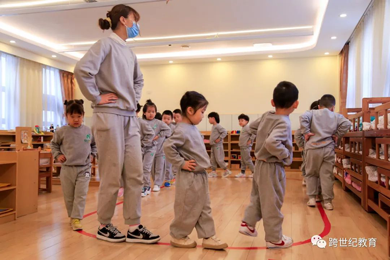 千人觀看！這場(chǎng)“教你在家庭中創(chuàng)設(shè)良好的蒙氏環(huán)境”直播，精彩至極？！
