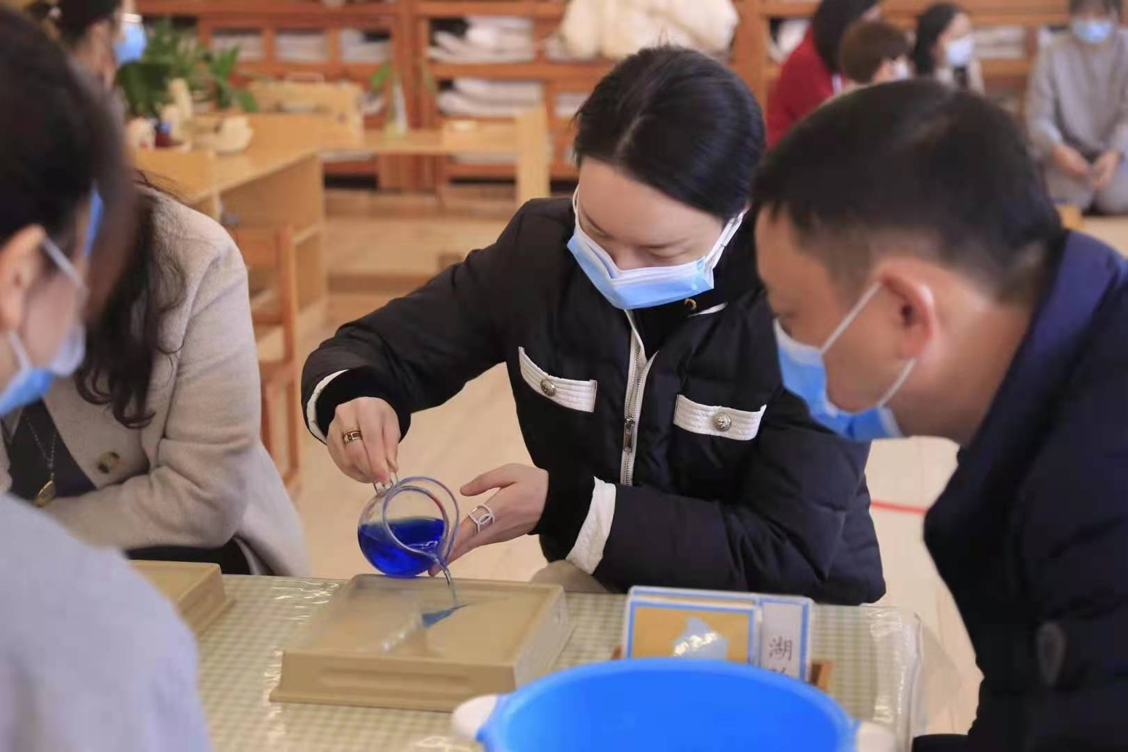 跨世紀(jì)蒙氏教育：幼兒園教師在教學(xué)中都要必備哪些能力？