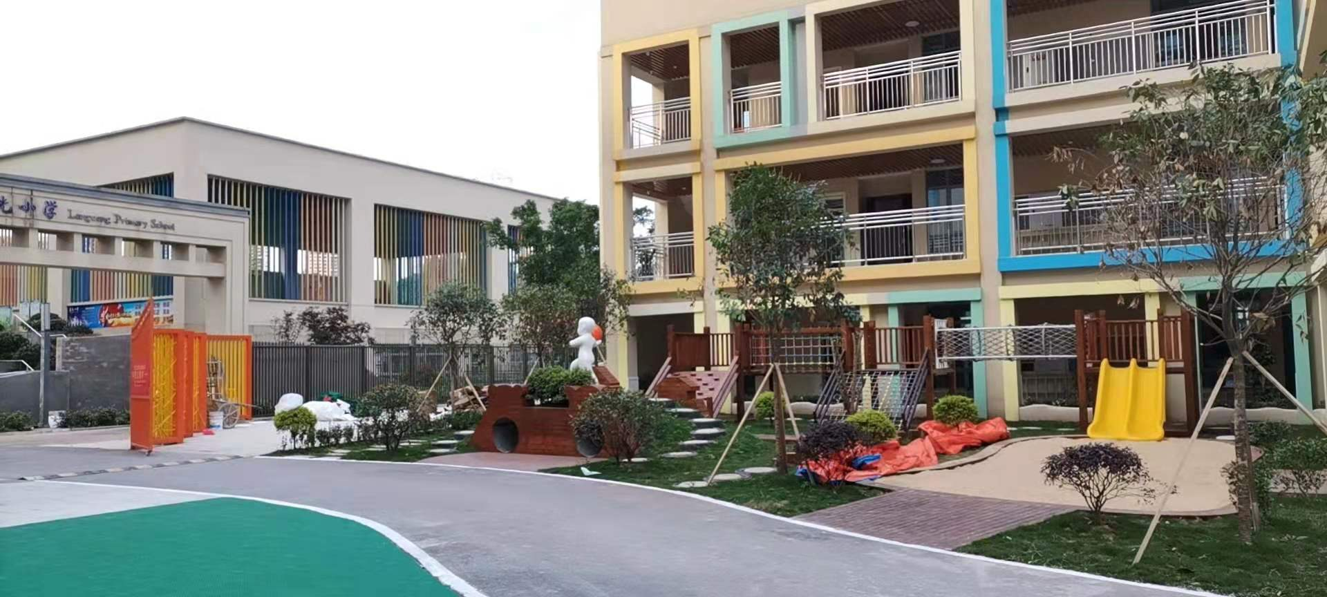 湖北當(dāng)陽跨世紀(jì)林虹幼兒園：選擇跨世紀(jì)，做高品質(zhì)蒙特梭利幼兒園