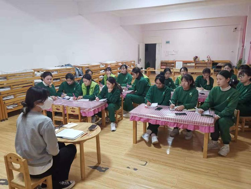 河南駐馬店跨世紀幼兒園聯盟跨世紀后續(xù)服務指導紀實