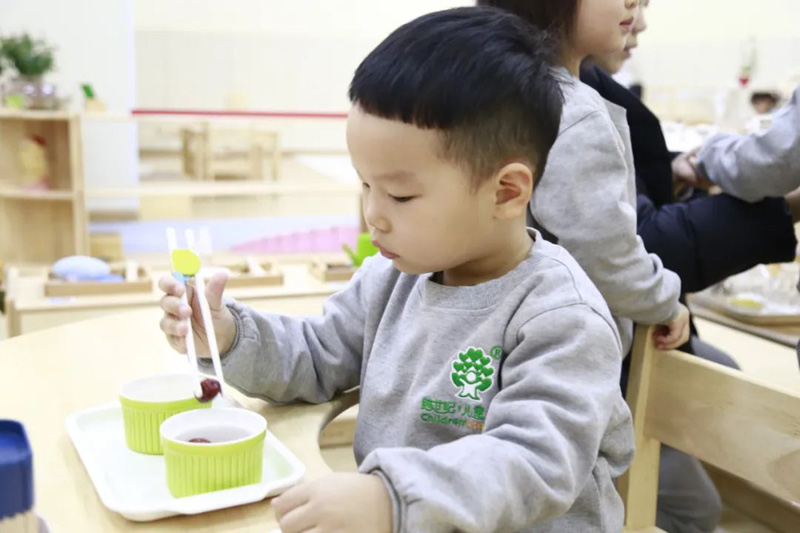 為什么幼兒園園中園開展托育才是正確選擇？單獨聯(lián)盟90%都失??？