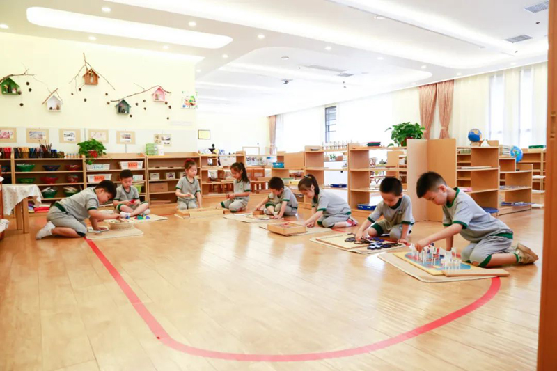 想辦一所幼兒園需要具備哪些條件？怎么辦理相關(guān)資質(zhì)？