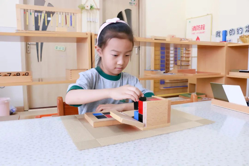 玩具竟成“致命殺手”？ 跨世紀(jì)蒙氏教具為孩子們撐起“保護(hù)傘”
