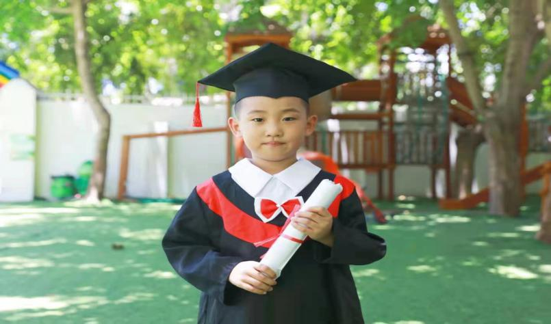 海南?？诳缡兰o(jì)·芙蓉國幼兒園：優(yōu)秀畢業(yè)生成果故事（三）