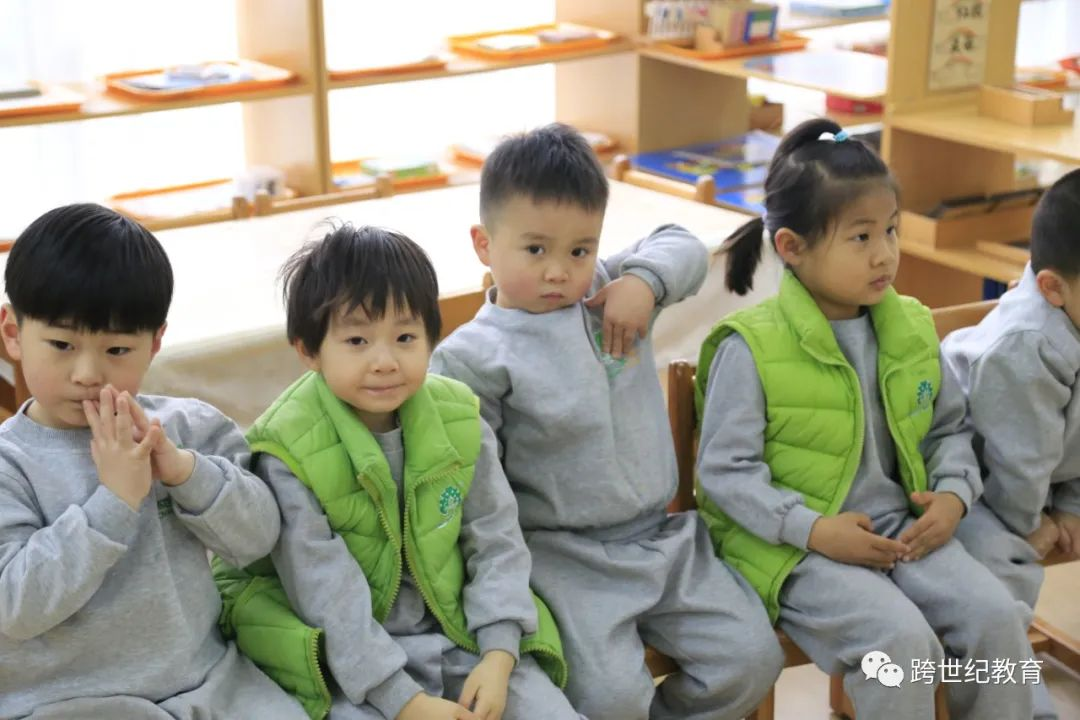 蒙氏教育：孩子不愛“分享”？抓住新學(xué)期開學(xué)教育好時機(jī)幫助孩子！
