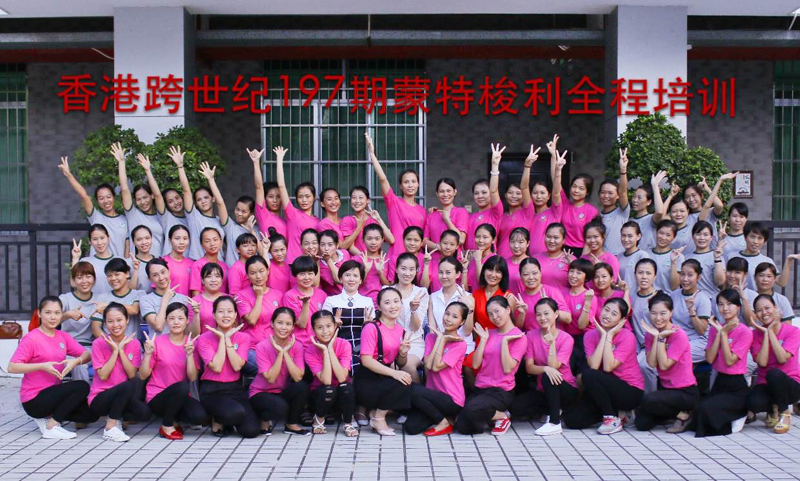 幼兒園聯(lián)盟跨世紀八年，她為啥能夠如此成功？