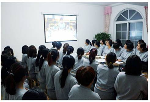 幼兒園園長(zhǎng)該如何用先進(jìn)的文化引領(lǐng)團(tuán)隊(duì)？