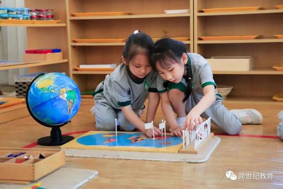 幼兒園新學(xué)期開園，如何減少幼兒入園焦慮？教師攻略來啦！?。?/></a></dt>
      <dd>
      	<a href=