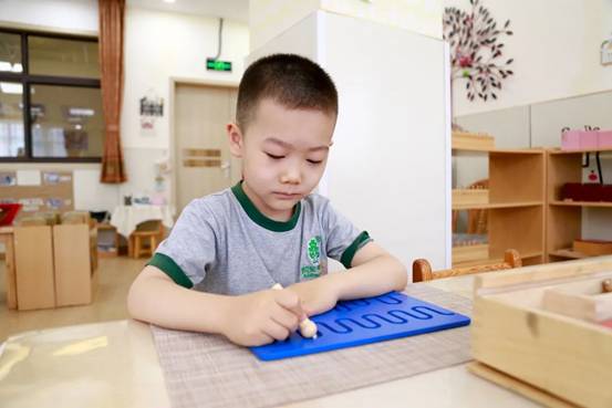 幼兒園開學(xué)，新生注意力不集中？教你幾招！