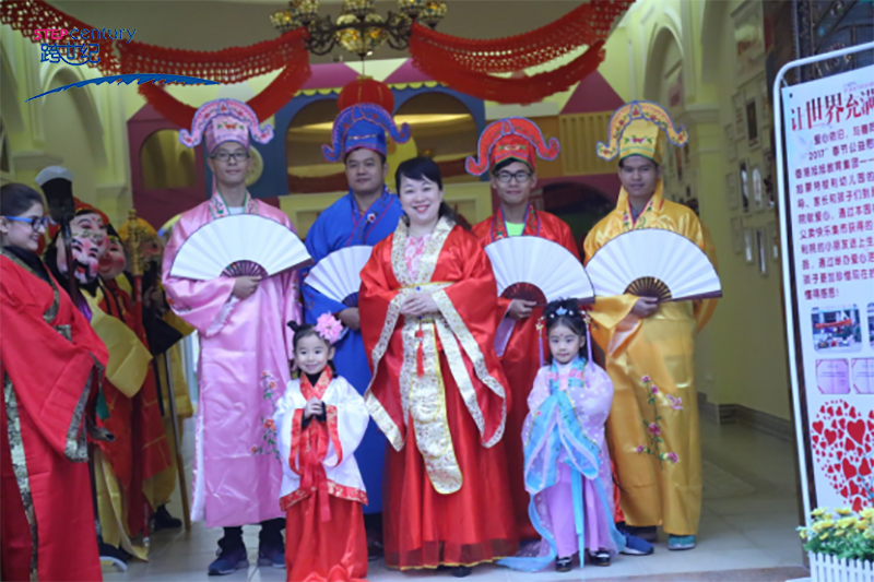廣州省吳川市旭旭蒙特梭利幼兒園：“夢(mèng)回大唐 ，中國(guó)年集市會(huì)”主題活動(dòng)開(kāi)始啦！277.png