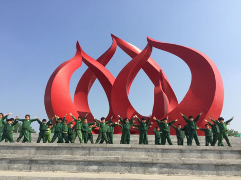 山東省肥城跨世紀(jì)世紀(jì)星光幼兒園：善待地球，從我做起！567.png